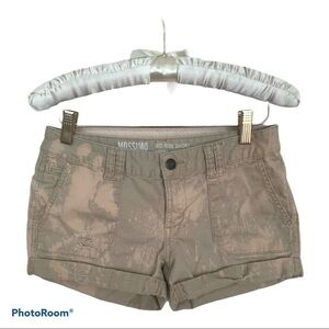 3 For $15/ Bleach Dyed/Mossimo Supply Co. Shorts